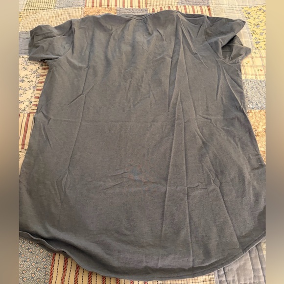 PAKA Essential Tee, Size Large - Picture 3 of 5